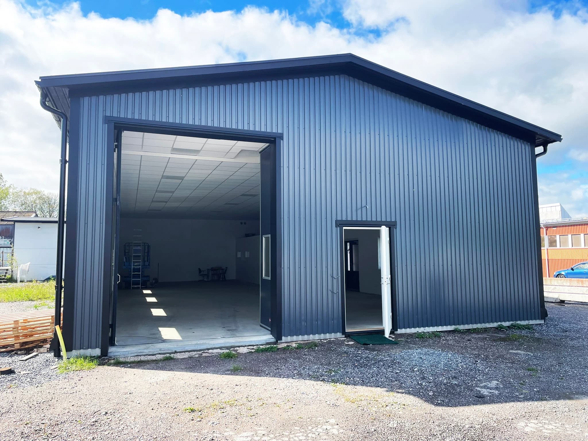200 m² butik/industrihall Norrtälje